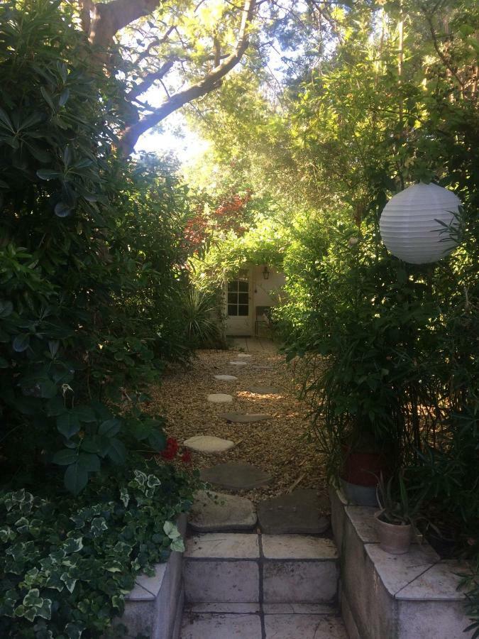 Dependance Sainte Anne Bed & Breakfast Marseille Exterior photo